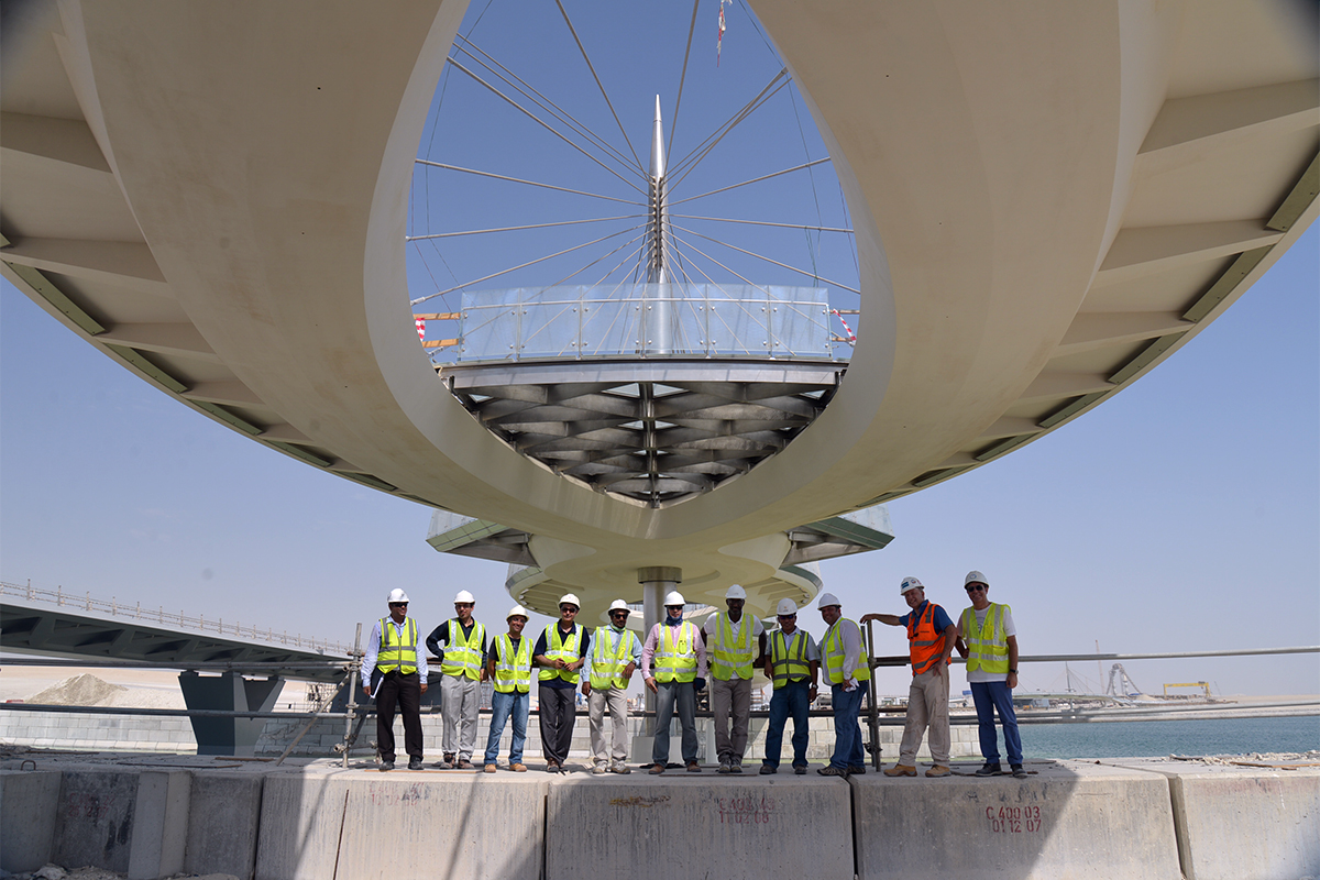 LUSAIL PEDESTRIAN BRIDGES Safdie Rabines Architects