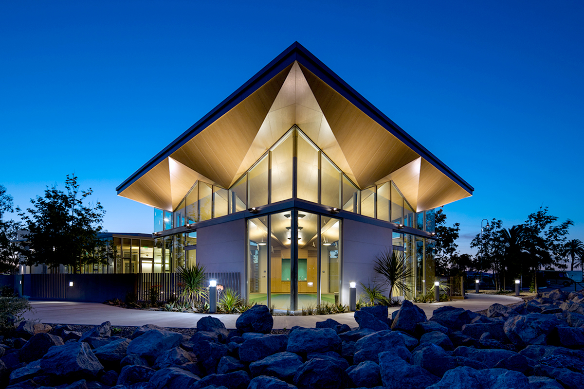 National City Aquatic Center by Safdie Rabines Architects