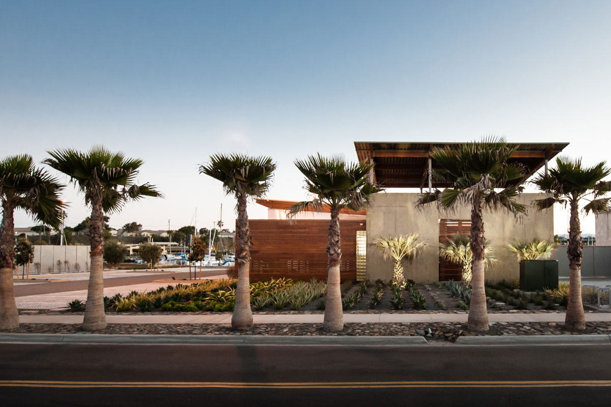 Oceanside Harbor Aquatics Center by Safdie Rabines Architects